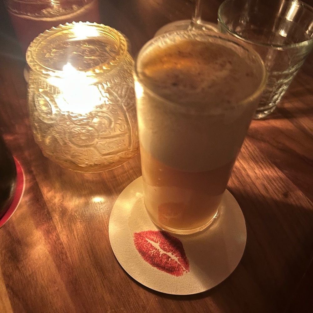 Meet your Posher, Lilia